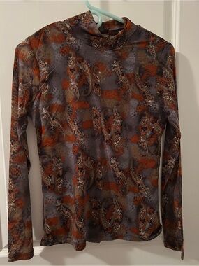 SPANNER Paisley Mock Neck Long-Sleeve Top in Rust and Gray
